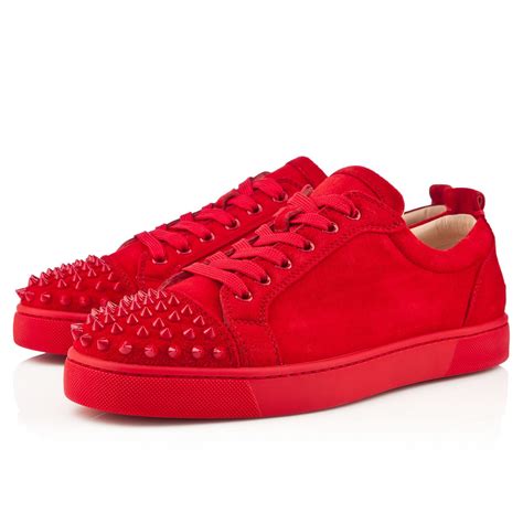 why are louis vuitton shoes red.